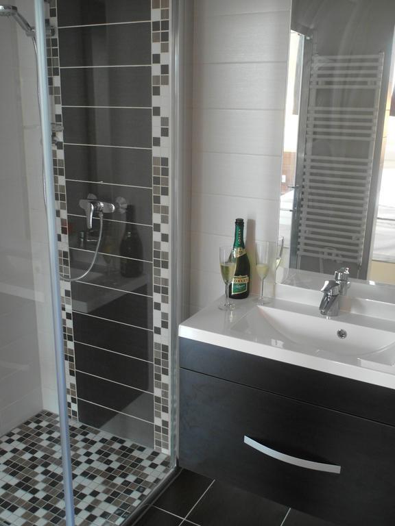 Tip-Top Apartmenthouse Balatonfured Room photo